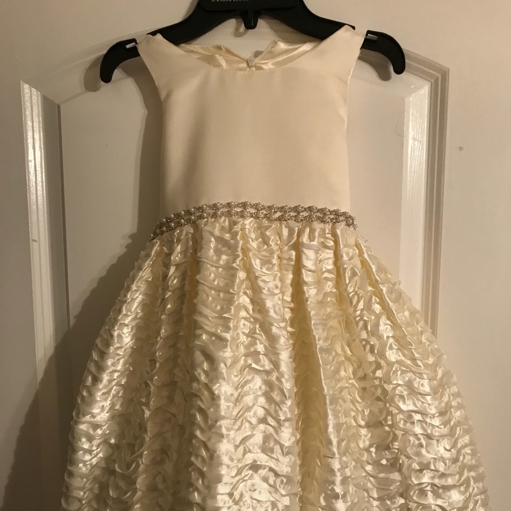 Flower girl dress